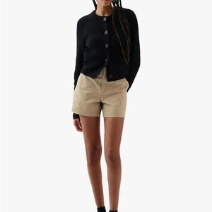 Gap Downtown Khaki Shorts Size 12 NWT